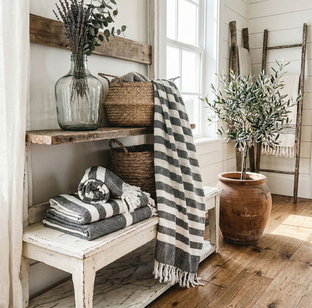 Bold Turkish Cotton Towel — 180 GSM
