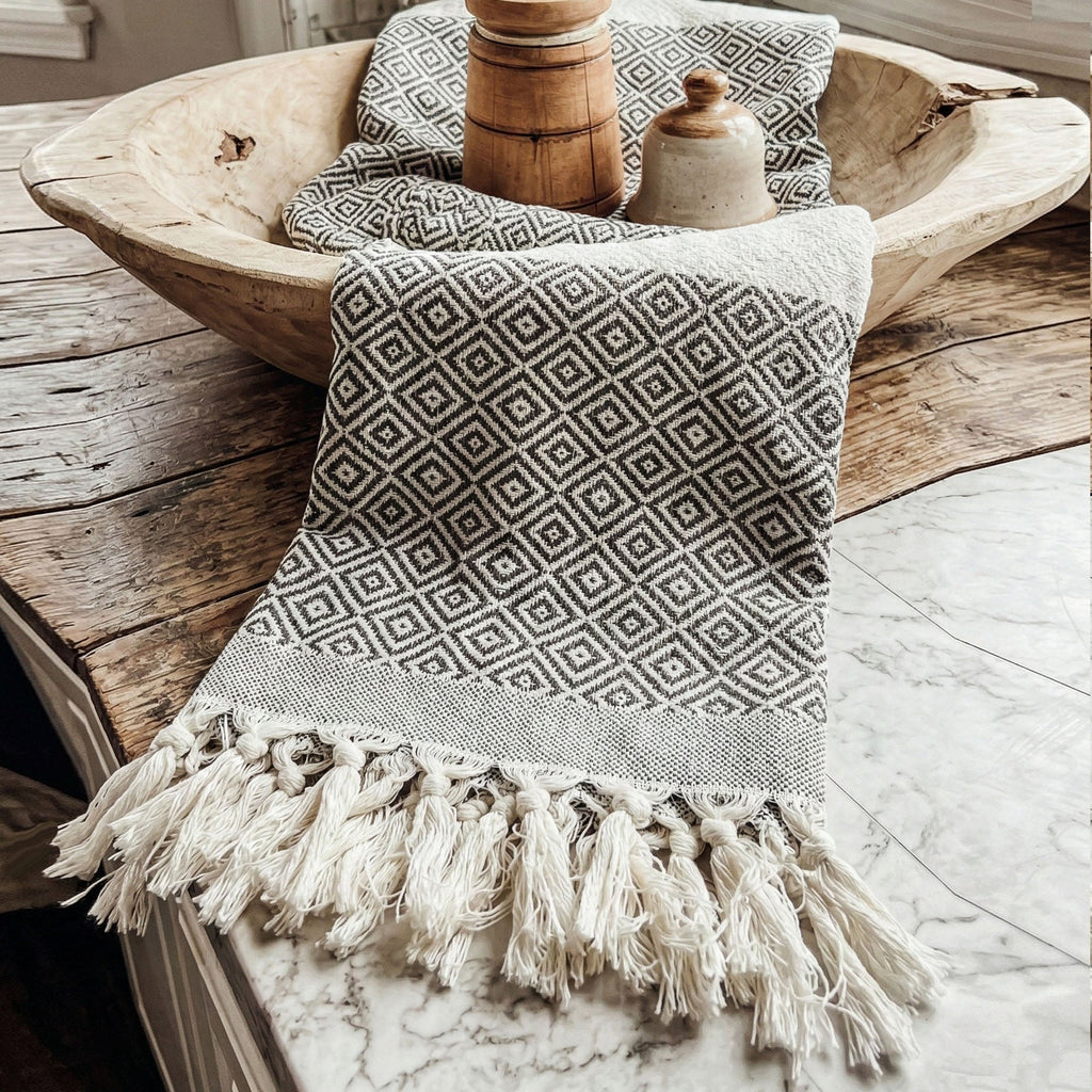 Haley Diamond Turkish Cotton Towel — 200 GSM