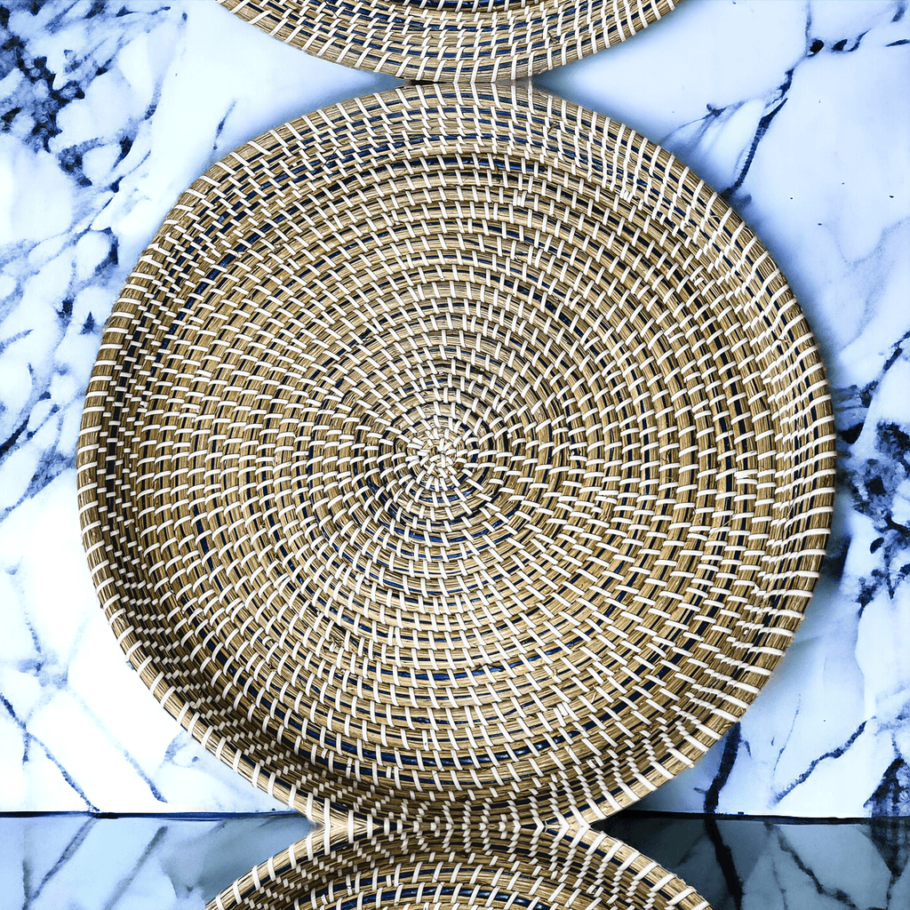Handwoven Seagrass Trays — 6 Sizes