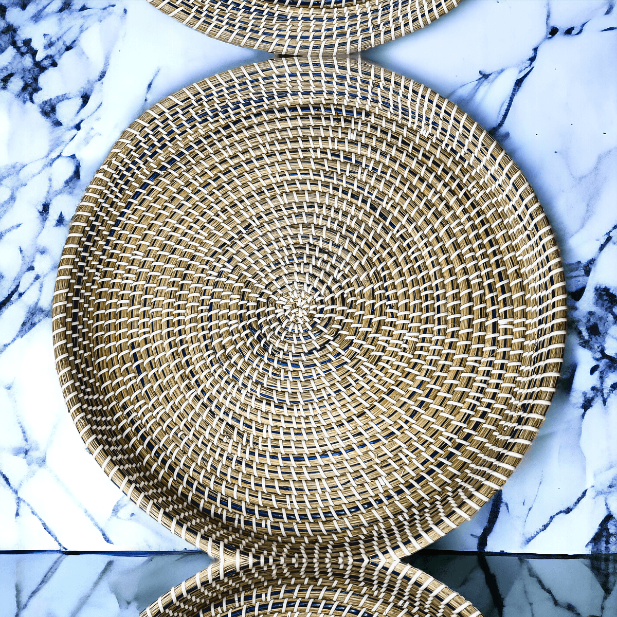Handwoven Seagrass Trays — 6 Sizes