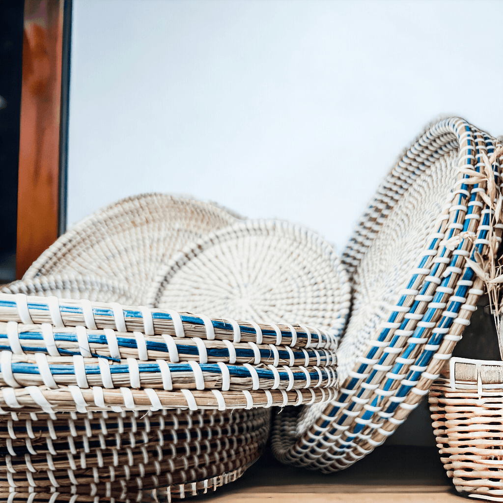 Handwoven Seagrass Trays — 6 Sizes