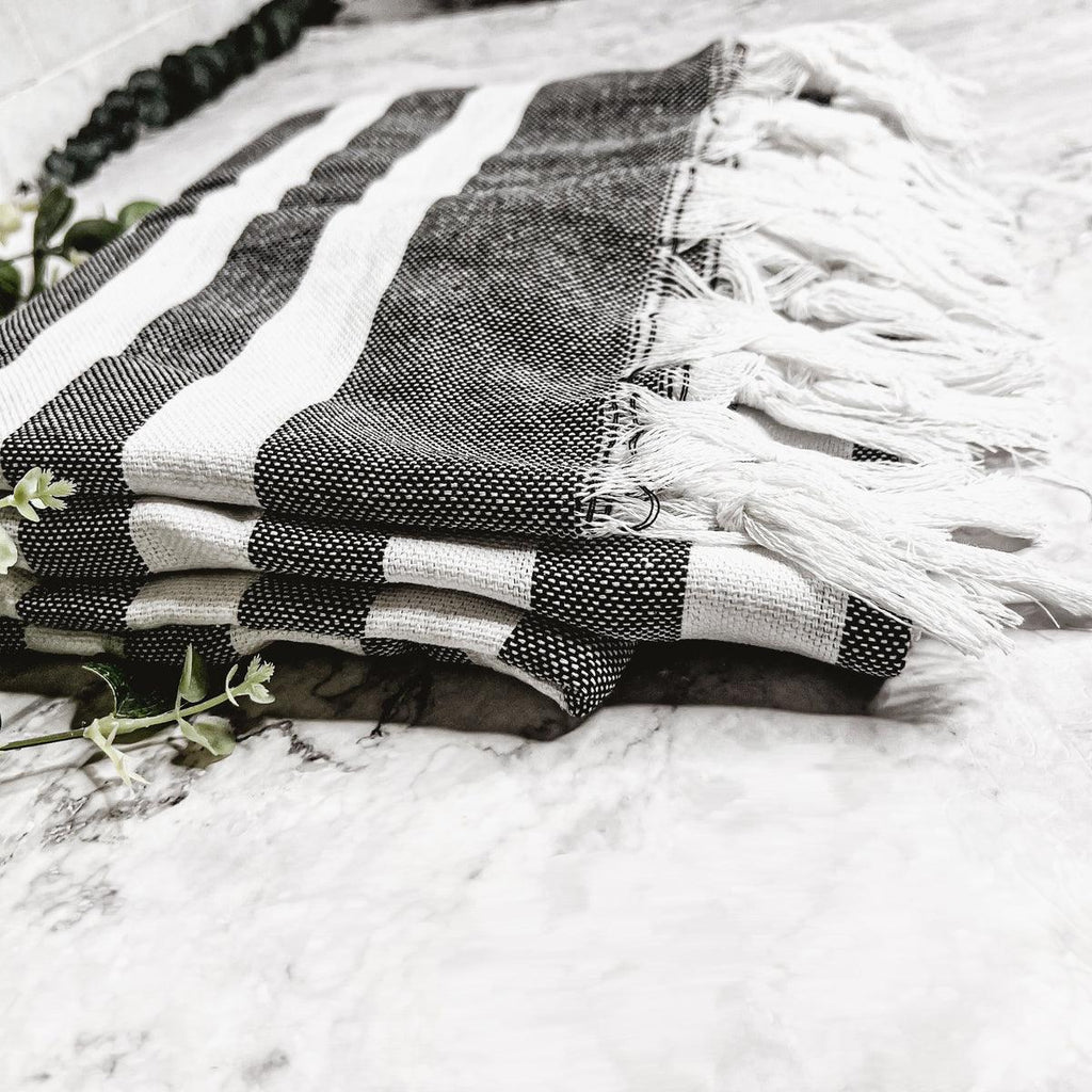 Bold Turkish Cotton Towel — 180 GSM