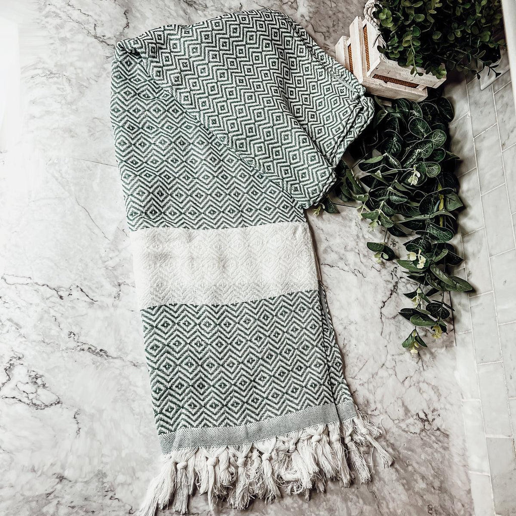 Haley Diamond Turkish Cotton Towel — 200 GSM