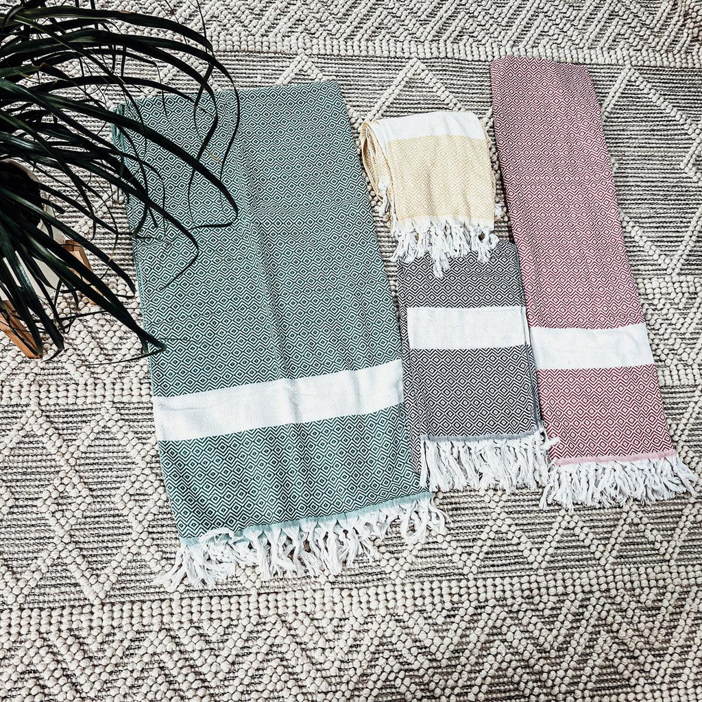 Haley Diamond Turkish Cotton Towel — 200 GSM
