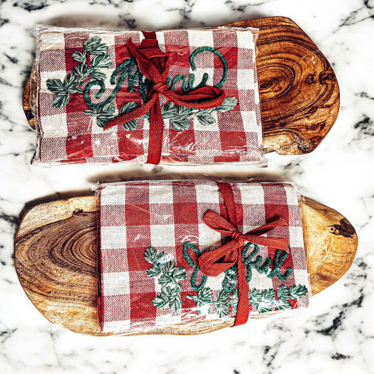 Holiday Acacia Board & Tartan Kitchen Towel Gift Set