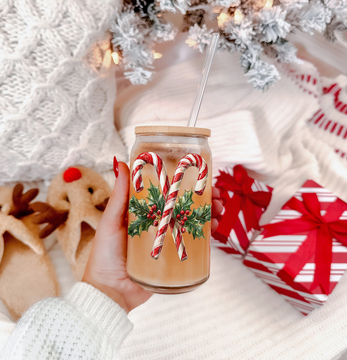 Christmas Glass Tumbler with Straw — Choice of Holiday Design