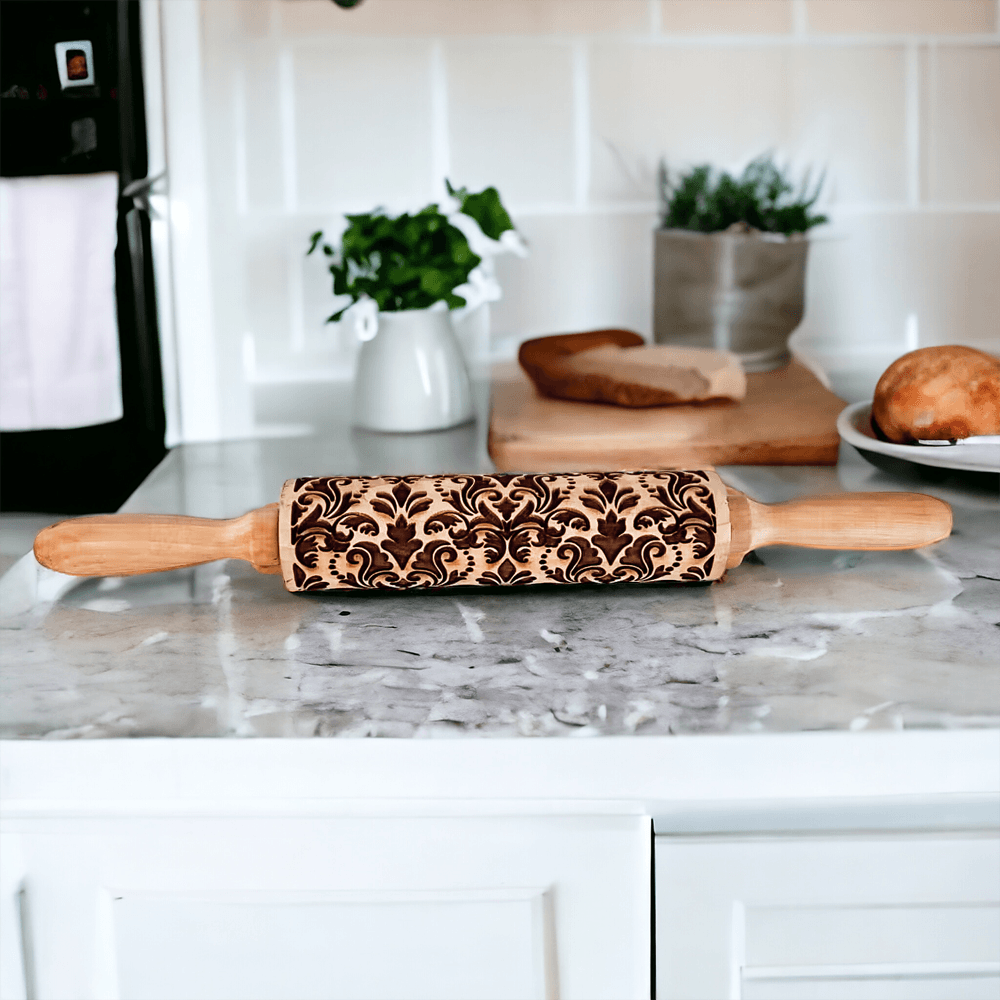 Decorative Rolling Pin with Two Cookie Cutters