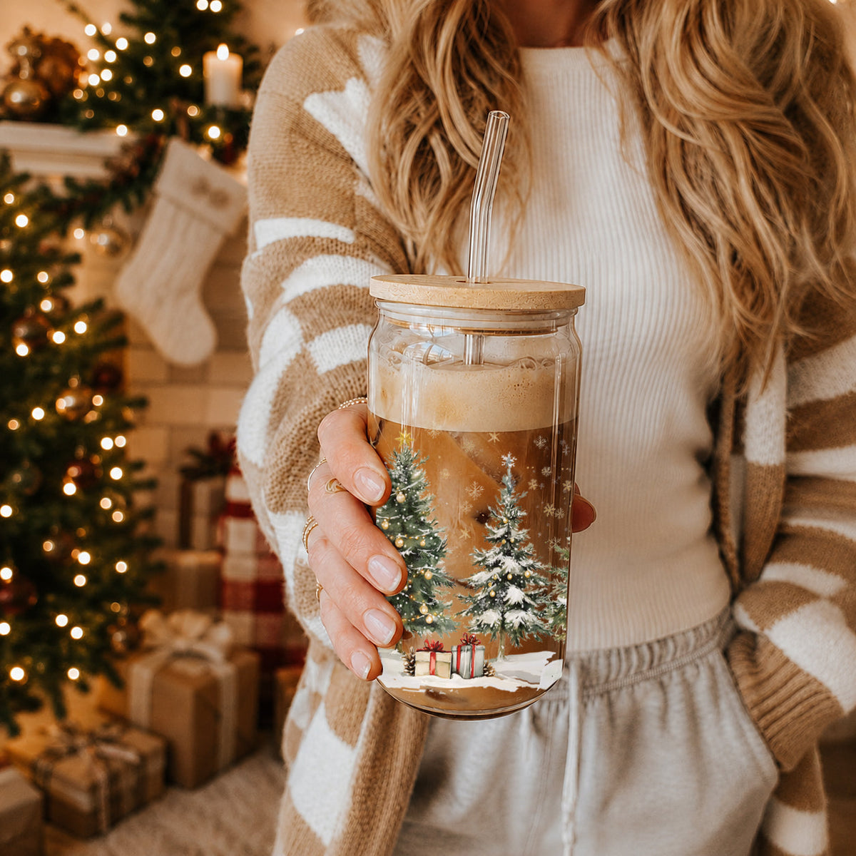 Christmas Tree Glass Tumbler with Straw – Retro Holiday Designs